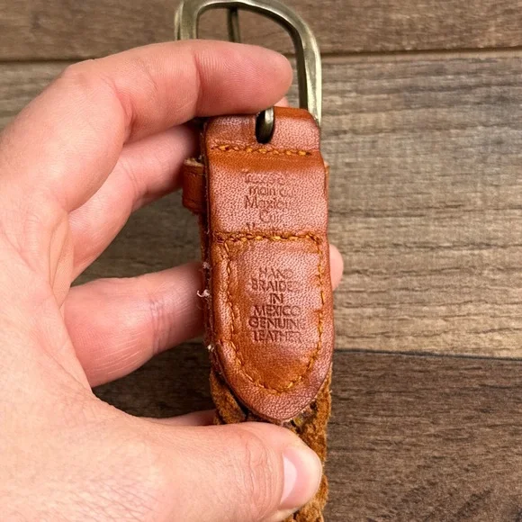 Vintage Western Hand Braided Tan Leather Belt Brass Buckle Womens Size 34 - Picture 2 of 7